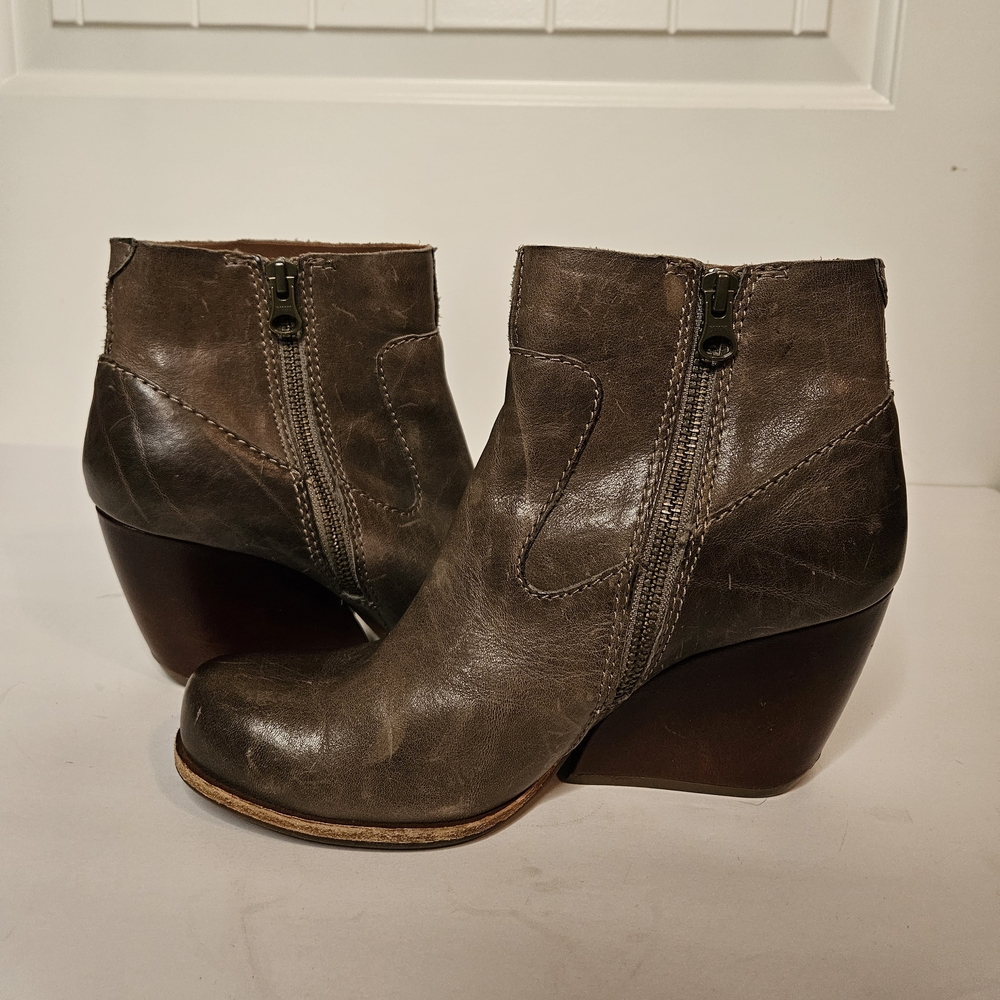Kork-ease Michelle Leather Side Zip Wedge Ankle Boots - Picture 7 of 9